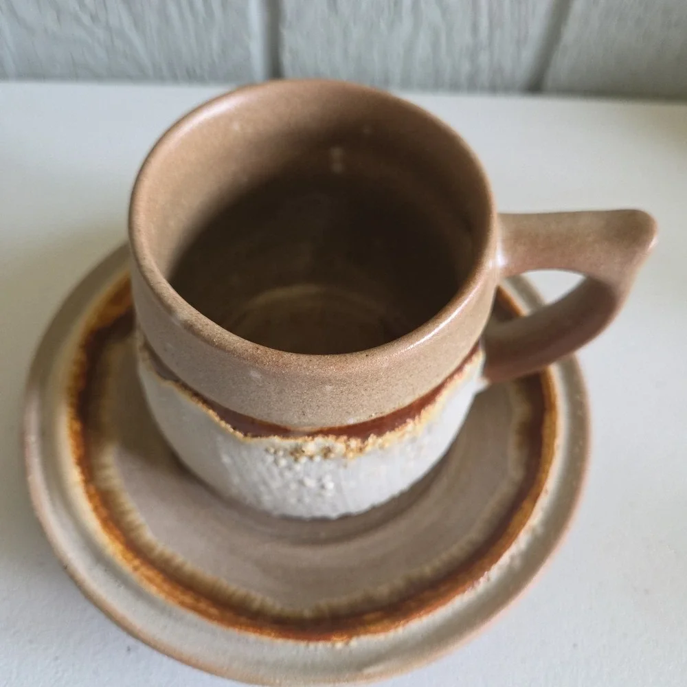 Laurentian Pottery Tundra 8-405 Tea Coffee Cup SaucerCanada Stoneware Drip Glaze